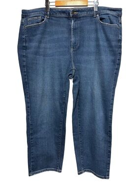 A MTL 1980 High Rise Straight Leg Cropped Jeans Plus Size 24